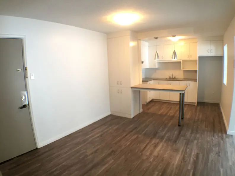 4½ — 900, rue Tessier, 3e étage, photo 1