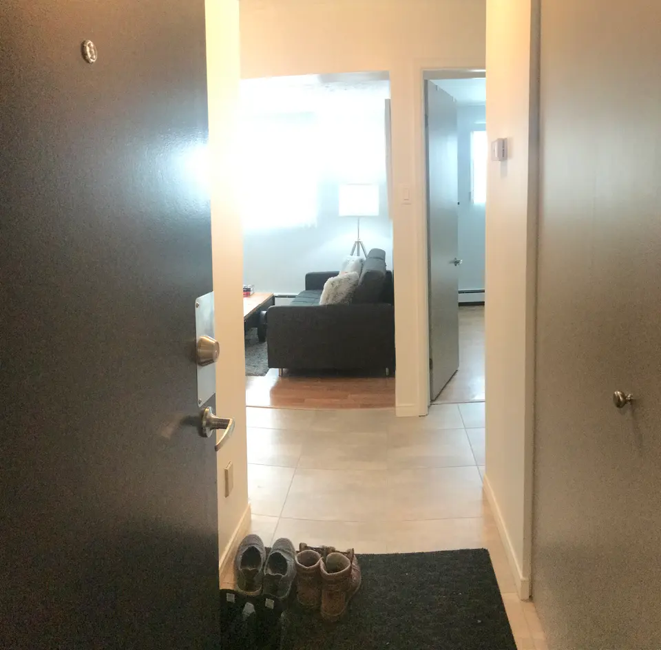 3½ — 900, rue Tessier, rez-de-chaussée, photo 1